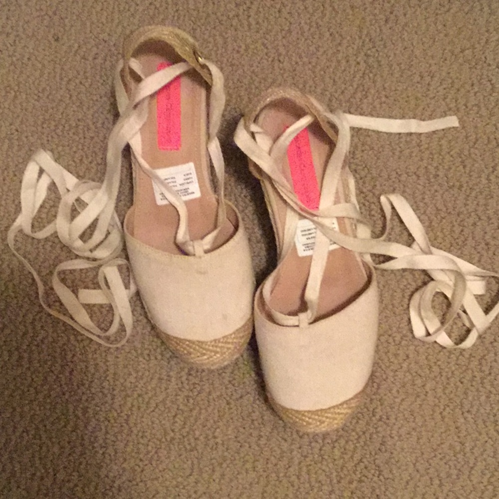 Wedge Esparille